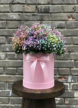 Цветочная композиция из Гипсофила и Розы в шляпной коробке #REPLACE_PRED# Губино