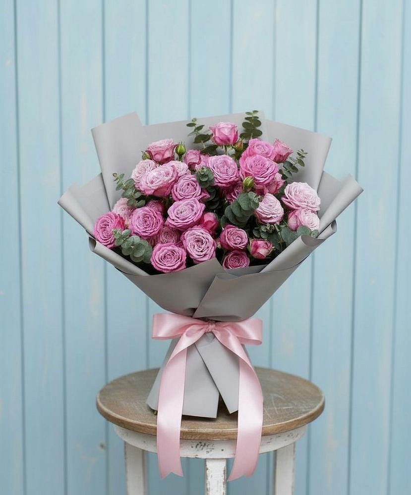 Букет цветов из: Розы в Губино