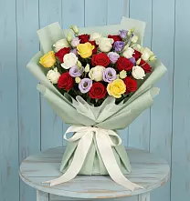 Букет цветов из:  Розы в Губино