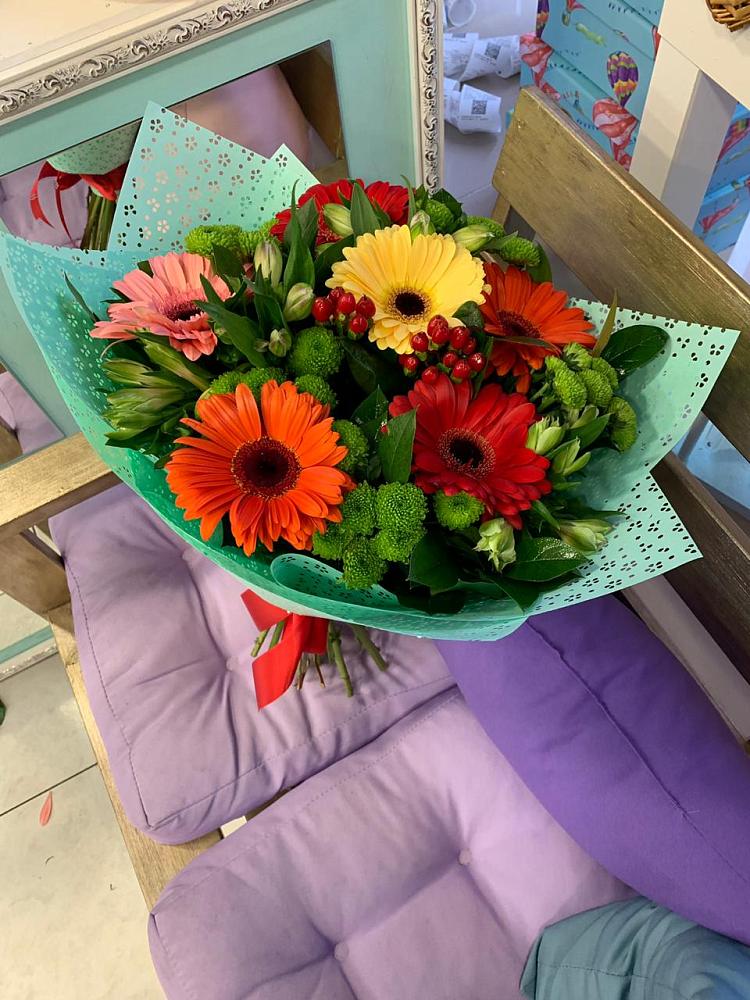 Букет цветов из: Герберы, Хризантемы и Альстромерии в Губино