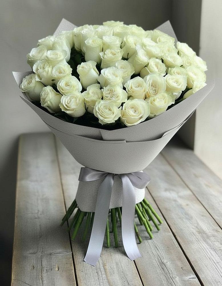 Букет 35 Белых роз в Губино