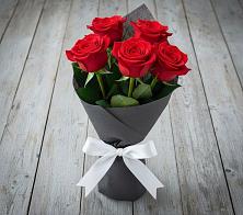 Букет 5 Красных роз Эдлесс Лав #REPLACE_PRED# Губино