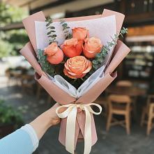 Букет цветов из:  Розы в Губино