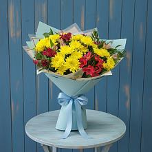 Букет цветов из:  Альстромерии и Хризантемы #REPLACE_PRED# Губино