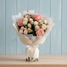 Букет цветов из:  Розы в Губино